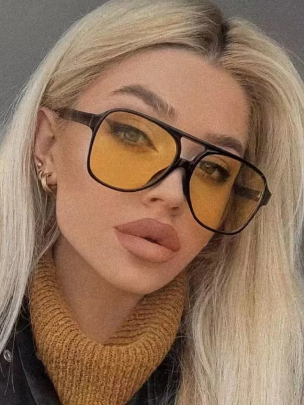 Black & Light Amber Rectangular Aviator Sunglasses BRAND-NEW!
